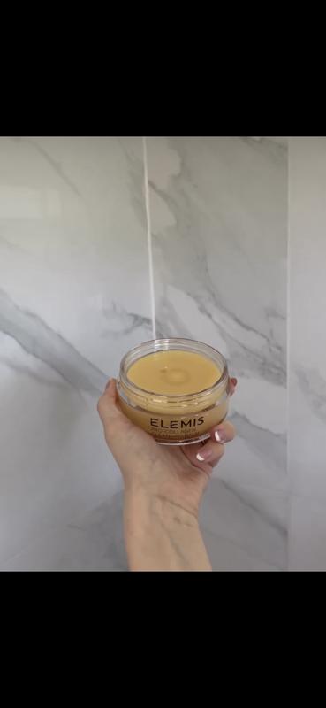 Customer carousel item 3.