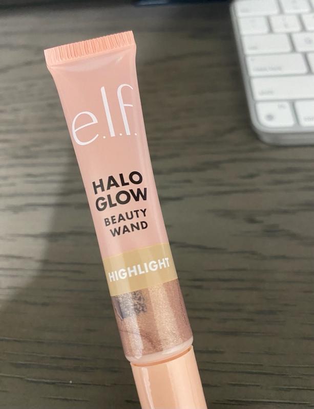 Buy e.l.f. Halo Glow Highlight Beauty Wand, Champagne Campaign, 0.33 fl oz  from Dollar General - Instore