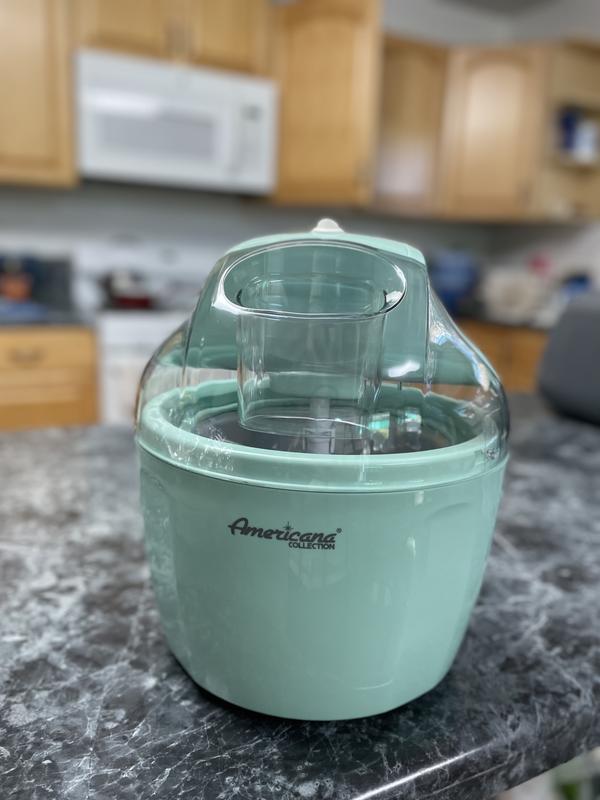 Americana - 1.5Qt. Electric Ice Cream Maker - Mint