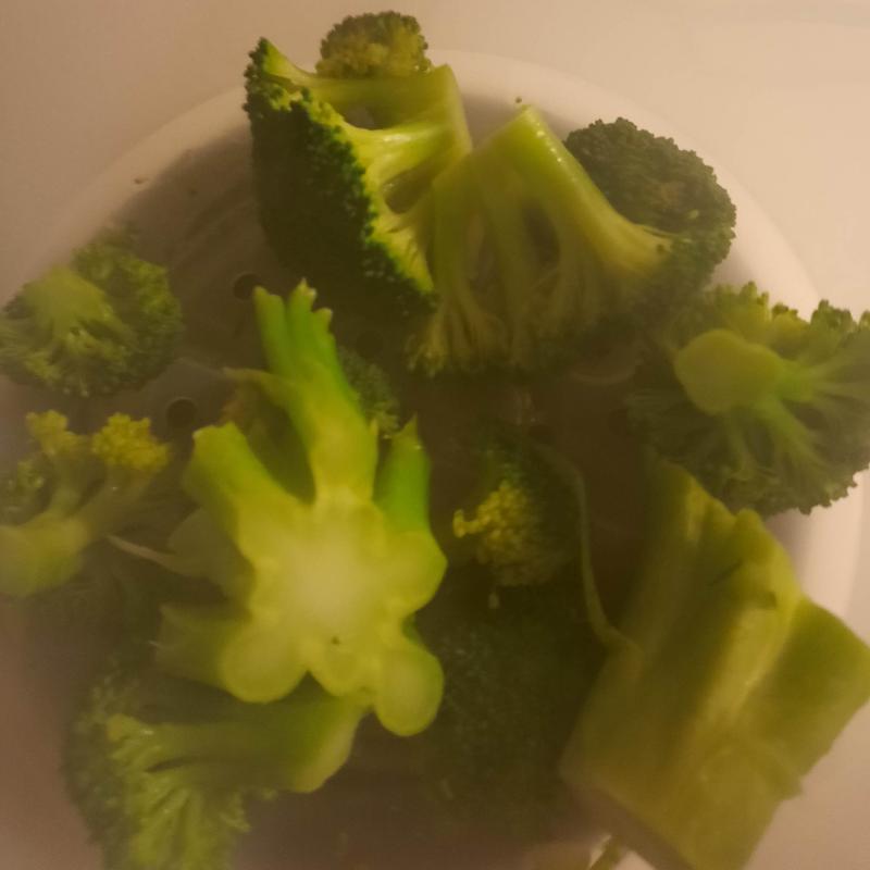 Perfectly Steamed Broccoli