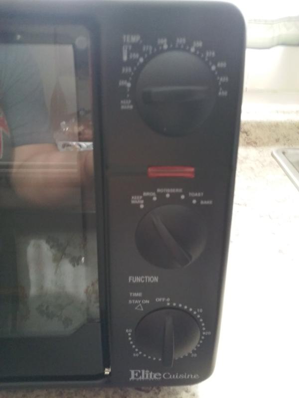 The top dial controls the temperature. The middle is to choose if you're baking, toasting, etc.. and the bottom dial controls the time.