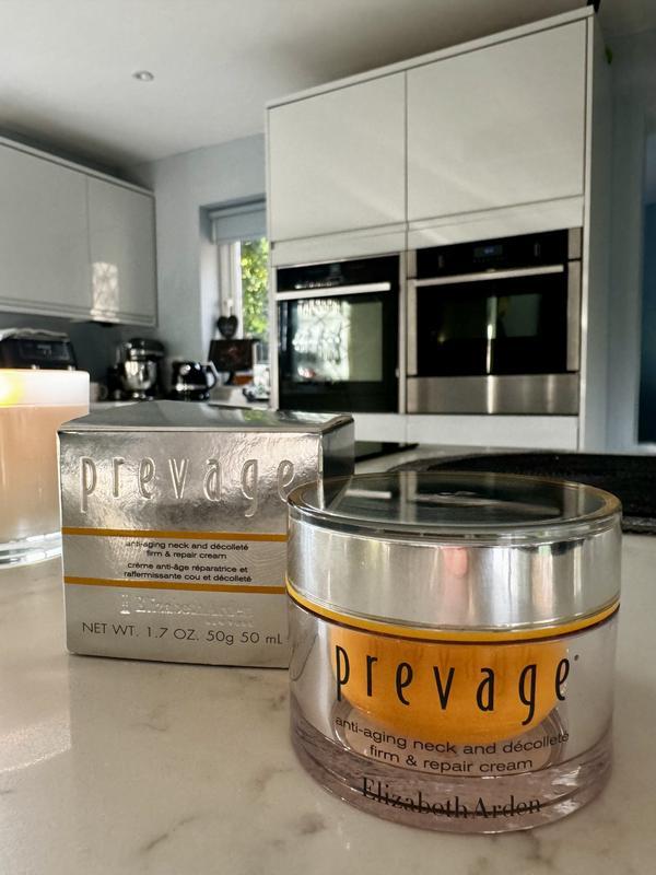 Customer carousel item 2.