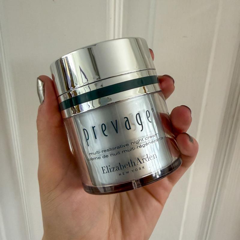 Customer carousel item 8.