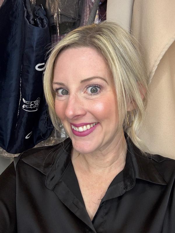 Customer carousel item 15.