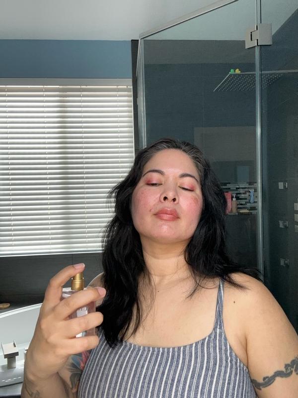 Customer carousel item 1.