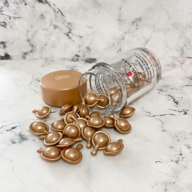 Vitamin C serum capsules