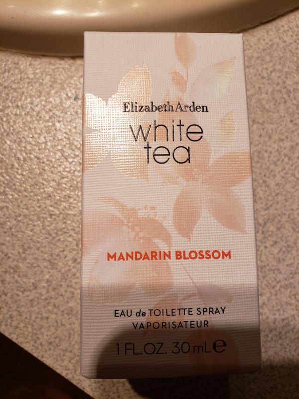 Elizabeth arden white online tea mandarin blossom review