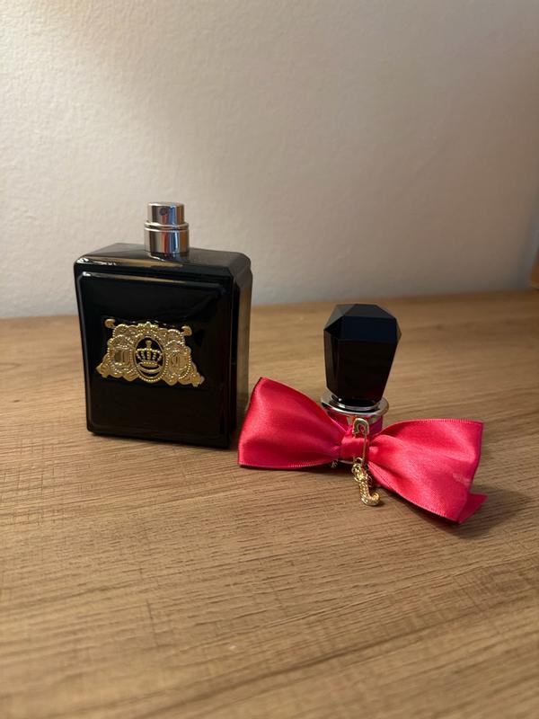 Customer photo for "Cute perfume"