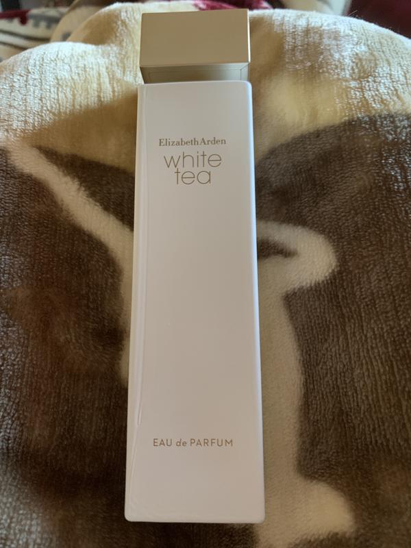 Isn’t this the most beautiful bottle you have ever seen