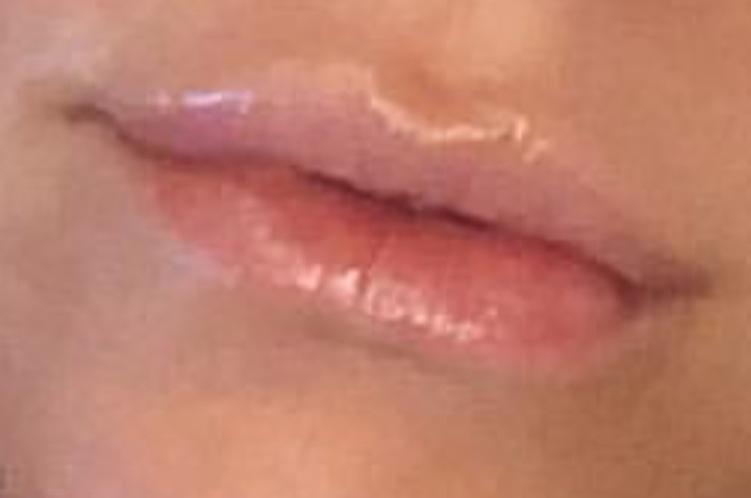 plumping cwremides in lipstick