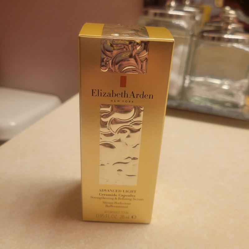 Elizabeth Arden ceramide capsules in box