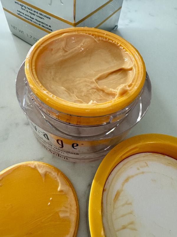 Customer carousel item 3.