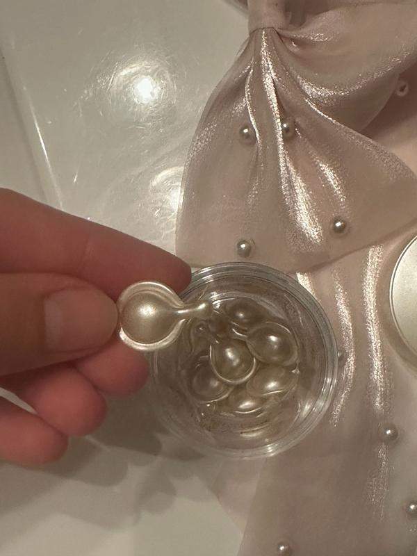 Customer carousel item 13.
