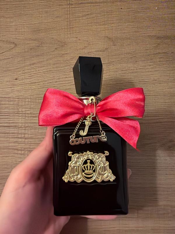 Customer photo for "Cute perfume"