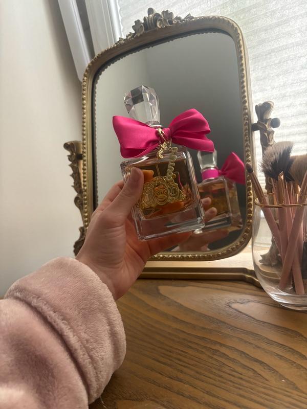 Customer carousel item 9.