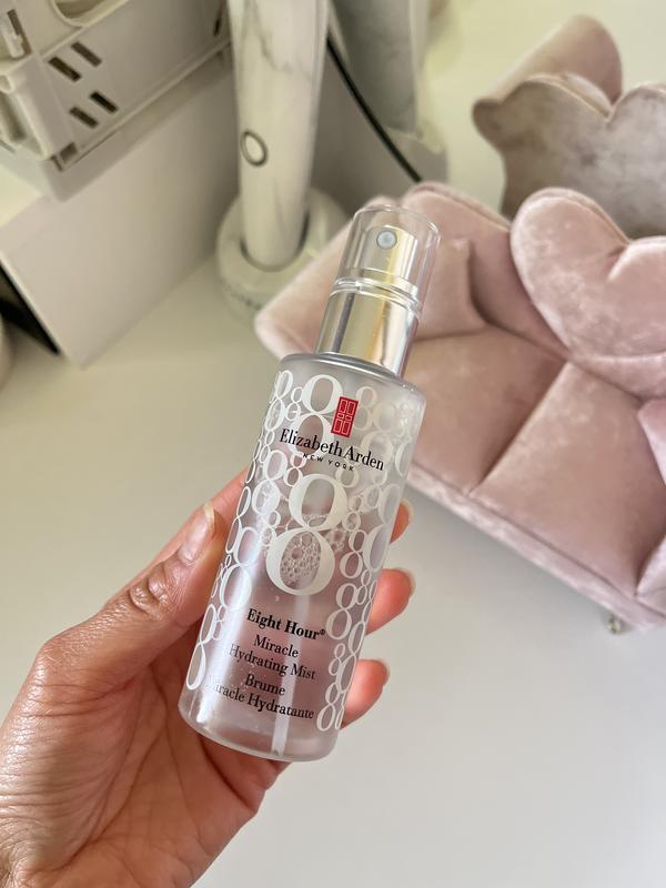 Eight hour Miracle Hydrating Mist