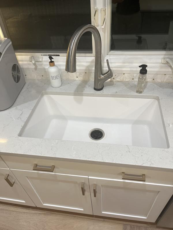Elkay Quartz Luxe 33 x 18.4 x 9.4 Single Undermount Sink