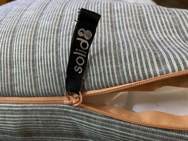 Love the included outside zippered pillow cover.