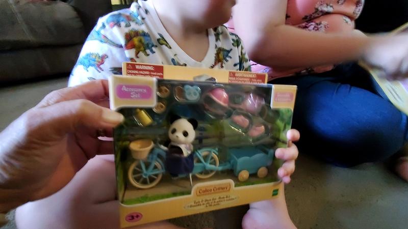 Bike and skate set with sport accessories