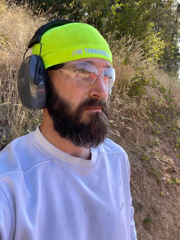Man wearing cooling skull cap