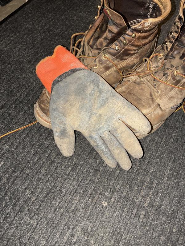 No rips to be seen after pulling rebar