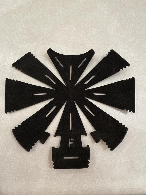 Bare item, outside of any hat