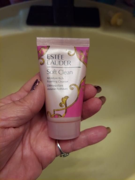 Customer photo for "Best cleanser ever!!"