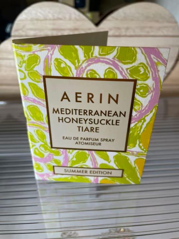 Customer photo for "Luxurious spring scent"