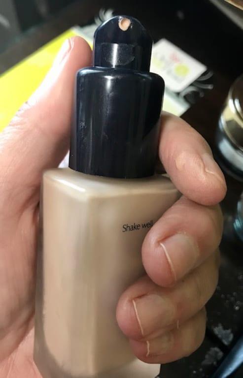 Fits great, can use with one hand!