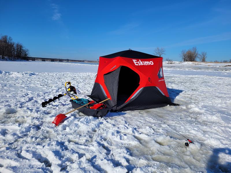 Eskimo FF949I FatFish Portable Insulated Ice Shelter for 3 - 4 Person for  sale online