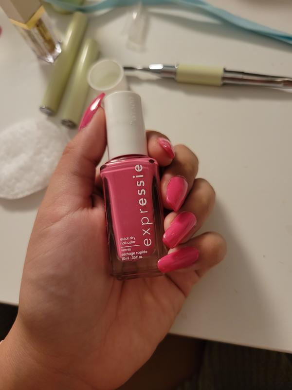 crave the chaos - juicy nail quick dry - pink essie polish
