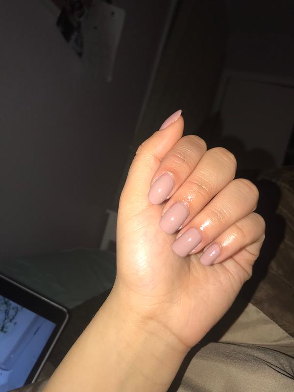 Lady Like Elegant Soft Mauve Nail Polish Nail Color Essie