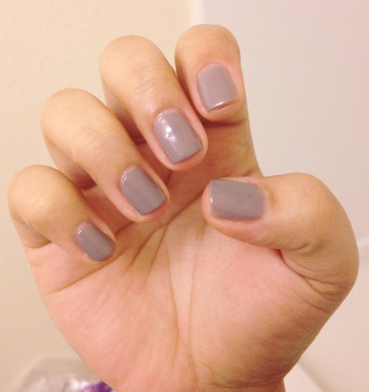 Chillato Pistachio Light Green Nail Polish Nail Color Essie