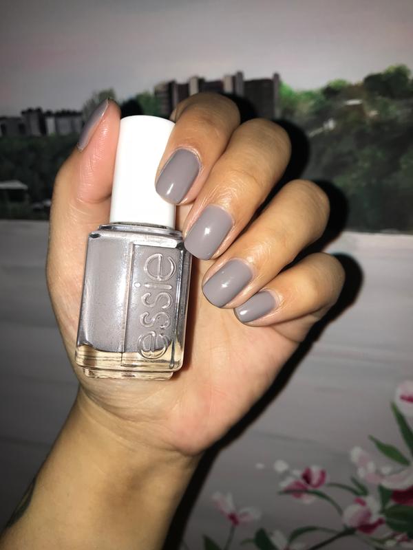 Chinchilly - Granite Gray Nail - Essie Polish