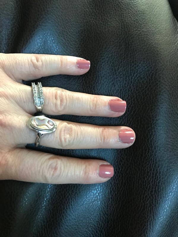 checked in polish pink dry quick nail - nude essie 