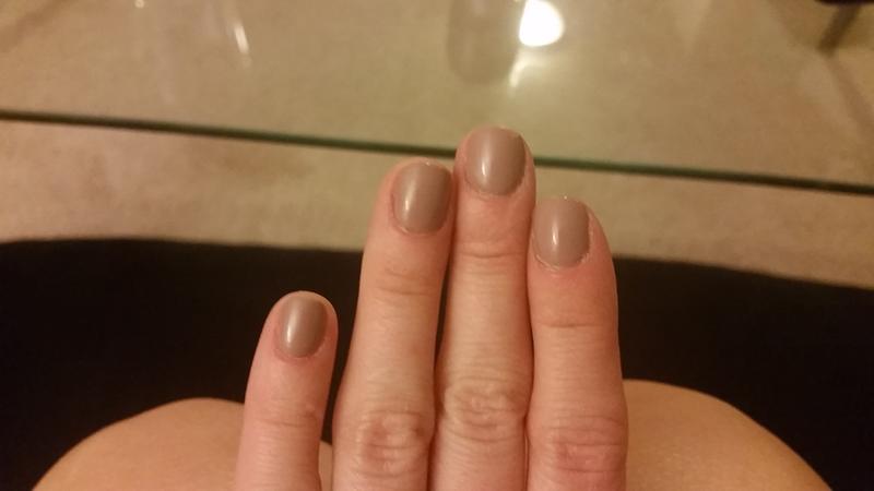 Lady Like Elegant Soft Mauve Nail Polish Nail Color Essie