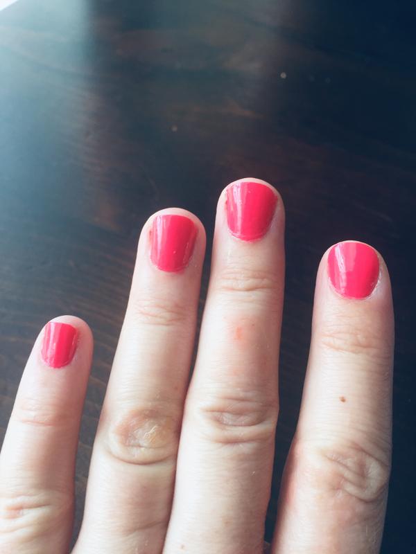 cute as a button - persimmon pink nail polish & nail color - essie