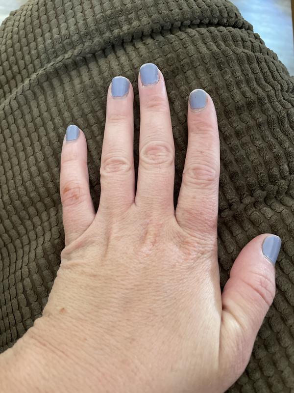 New finger nail polish