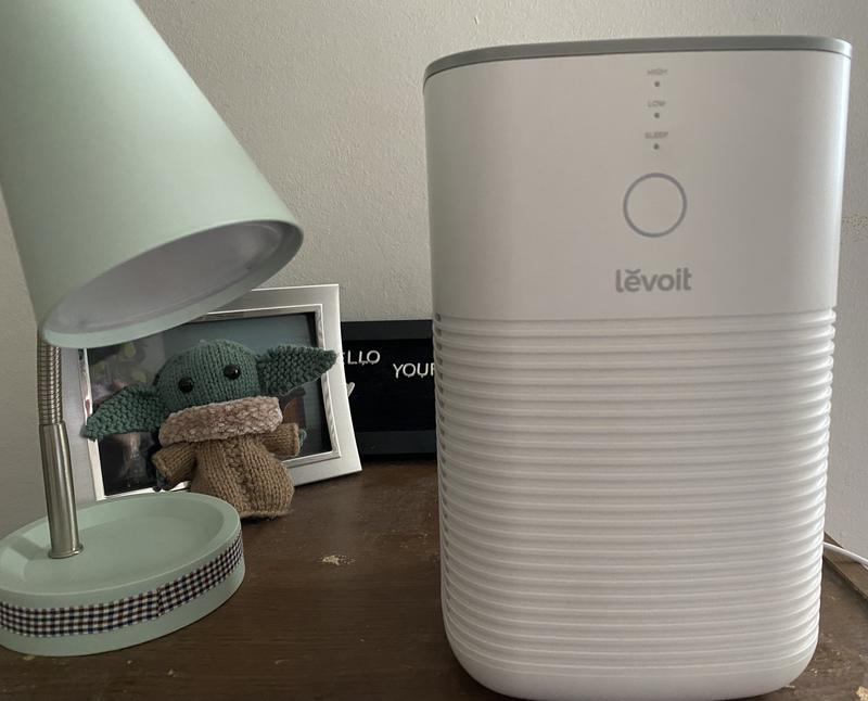 Lamp for scale, compact but mighty