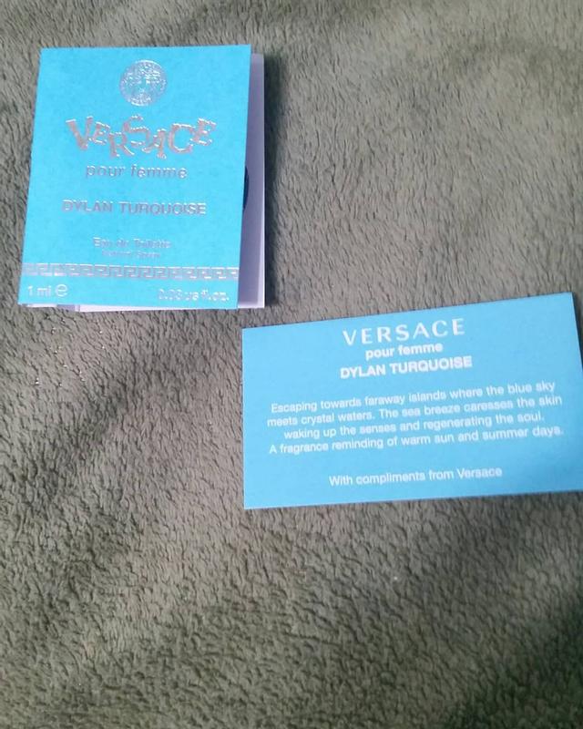 Dylan turquoise sample with note card