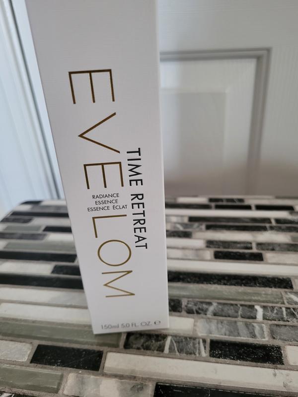 TIME RETREAT RADIANCE ESSENCE