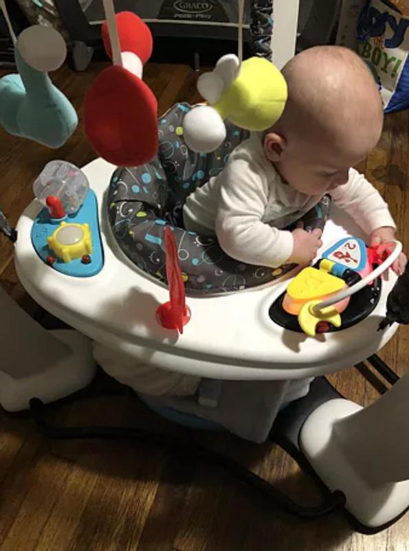 Customer carousel item 1.