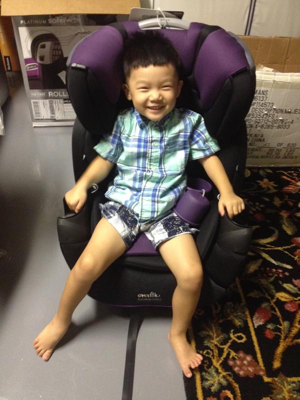 My 3.5 year old wanted to try it too. That's with the headrest not lifted up so plenty of room to grow