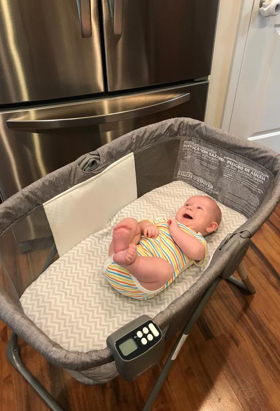 Evenflo loft hot sale bassinet