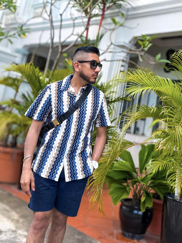 Textured Zig Zag Striped Short Sleeve Shirt | Express