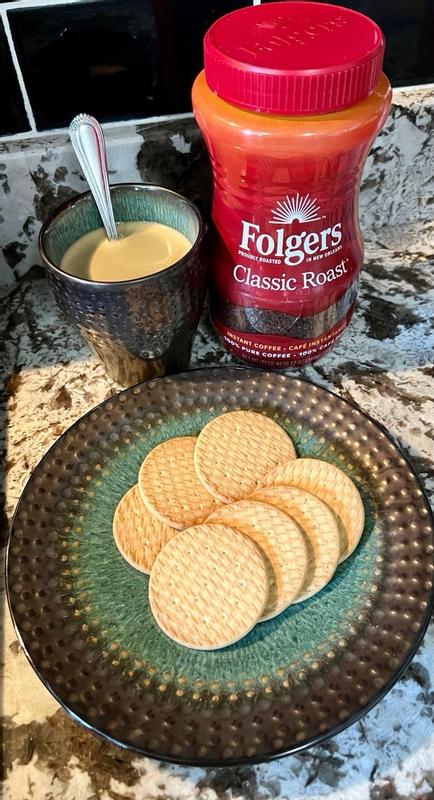 Folgers Classic Roast Instant Coffee – 8 Oz Jar, Medium Roast