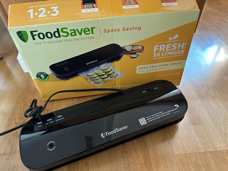 FoodSaver® Compact Food Vacuum Sealer, No Size - Harris Teeter