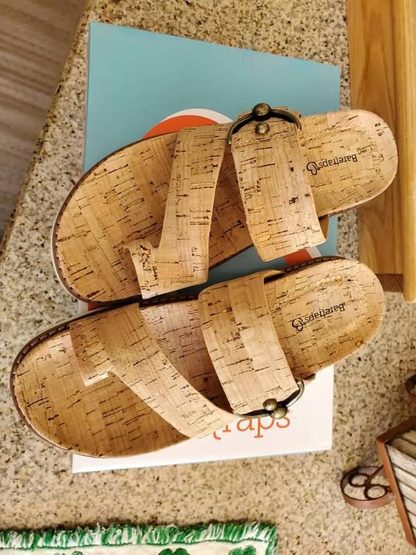 Cute and comfortable.