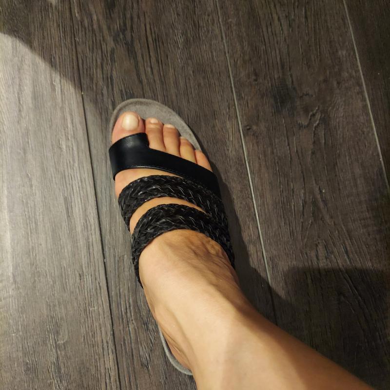 Sandal