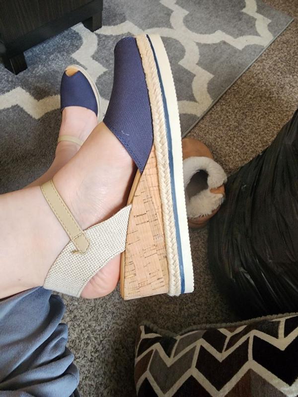 Review Thumbnail Image 2 289530409